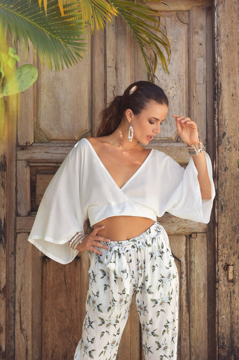 W24415iv_Top_Alana_Ivory_and_K2493_Pants_Penny_Summerwind_(3)[1]